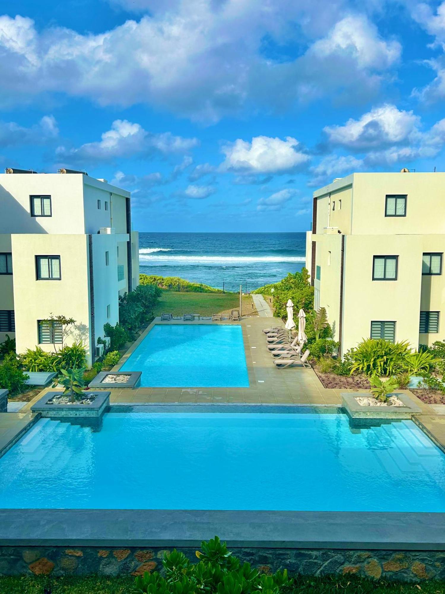 Eastern Blue Beachfront Luxury Apartment Poste Lafayette Buitenkant foto